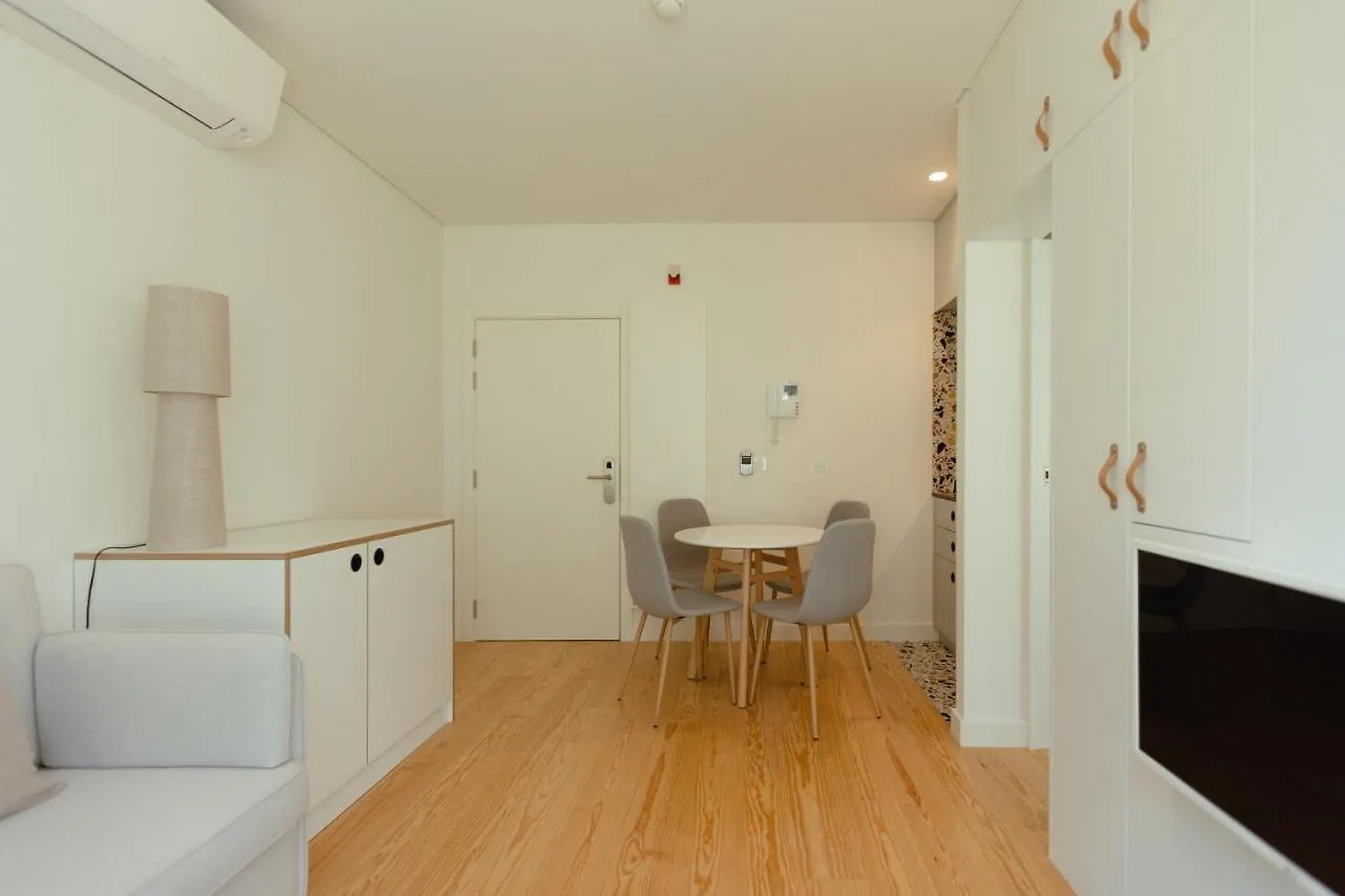 Trindade 19 Apartments - 2B Touriga Nacional Lissabon 0*,  Portugal
